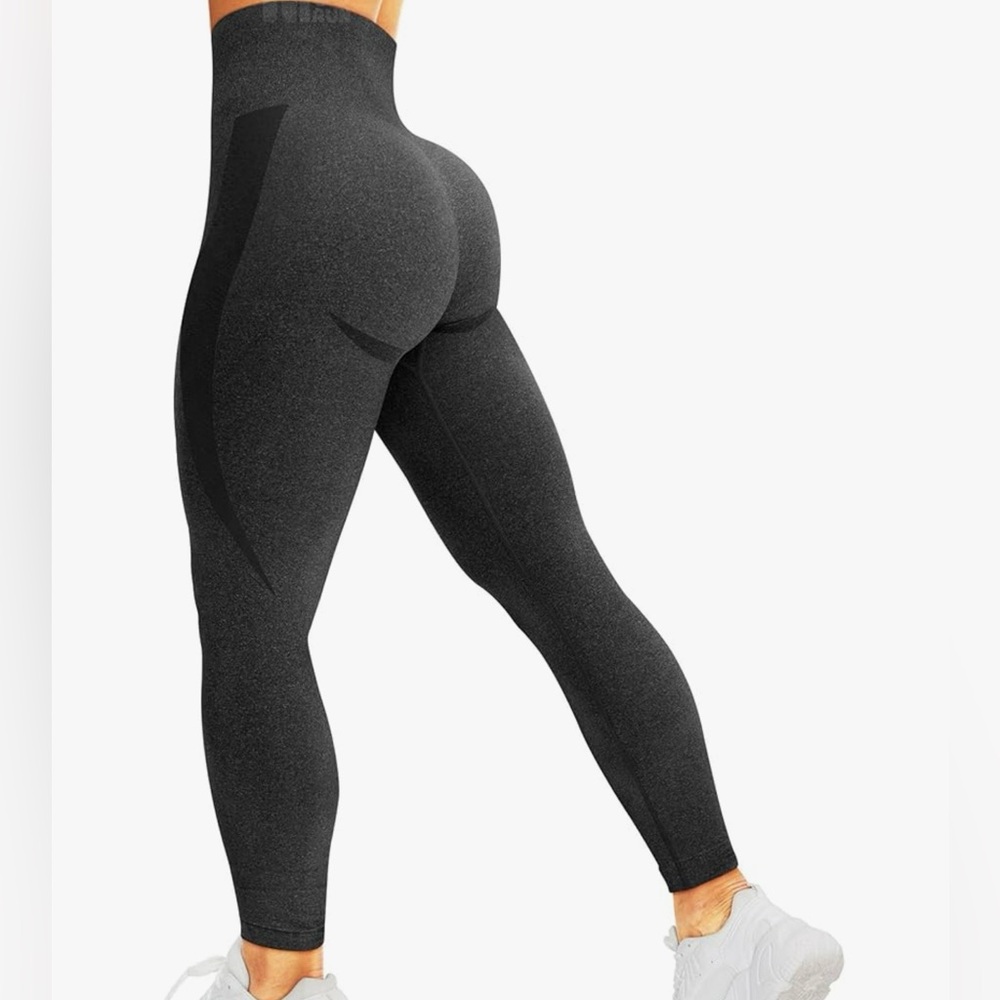 Grey leggings